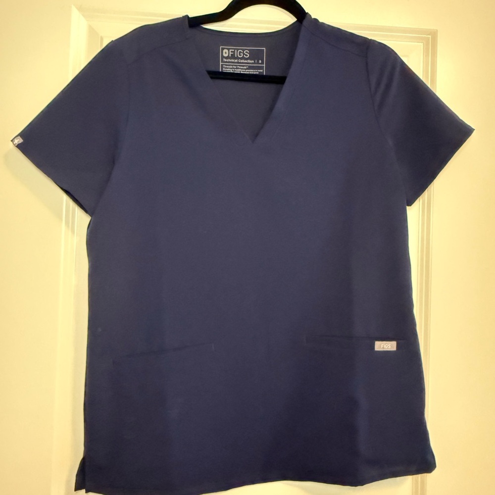 Figs Navy V-Neck Scrub Top with Pockets